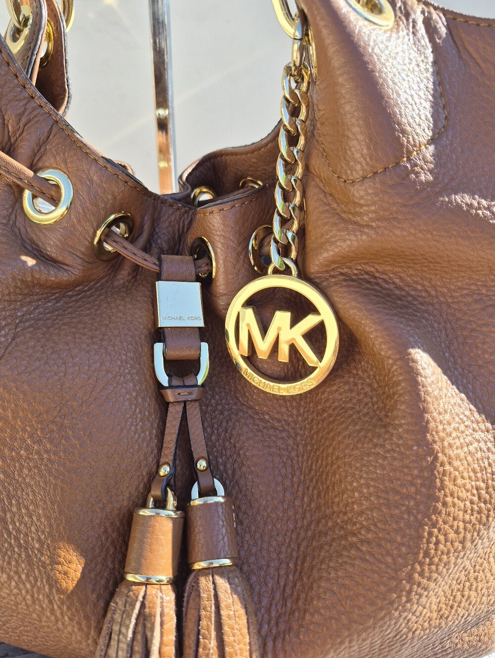 Michael Kors Camden Leather Drawstring Hobo Bag - Picture 3 of 12